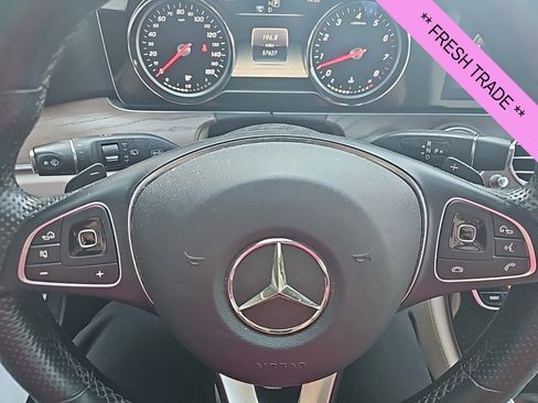 Used 2017 Mercedes-Benz E 400 4MATIC Wagon image 7