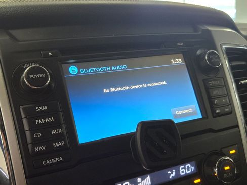 Used 2016 Nissan Titan PRO-4X w/ Pro-4x Convenience Package image 39