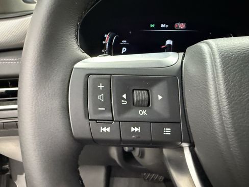 Certified 2027 INFINITI QX60 Luxe w/ Cargo Package FWD image 19