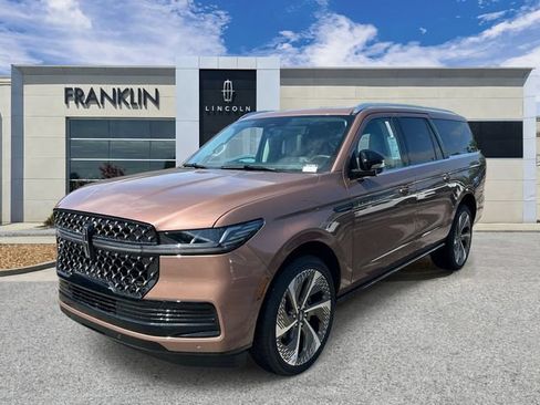 New 2026 Lincoln Navigator L Black Label AWD/4WD image 7