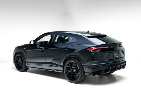 Used 2019 Lamborghini Urus AWD/4WD image 28