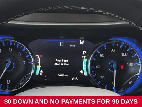 Used 2025 Chrysler Pacifica Select FWD image 13