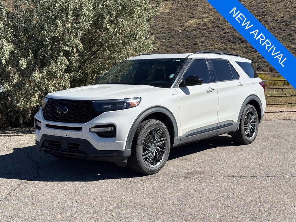 Used 2023 Ford Explorer ST-Line w/ Class IV Trailer Tow Package AWD/4WD image 1