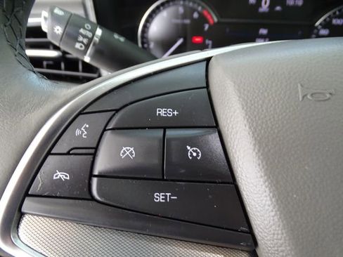 Certified 2023 Cadillac XT5 Premium Luxury FWD image 7