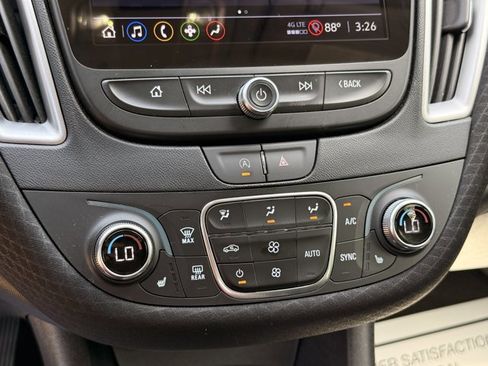 Used 2024 Chevrolet Malibu LT w/ Sport Edition image 18