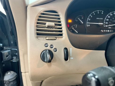 Used 1997 Ford Explorer XL image 17