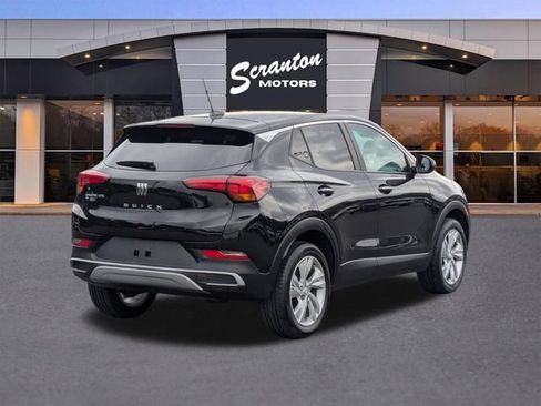 Used 2024 Buick Encore GX Preferred w/ Comfort Package AWD/4WD image 5