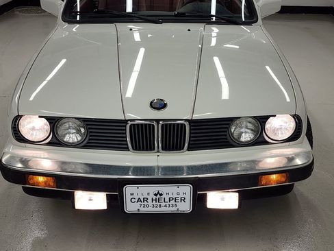 Used 1987 BMW 325i Convertible image 21