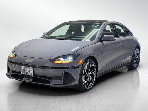 Used 2024 Hyundai Ioniq 6 Limited RWD image 3