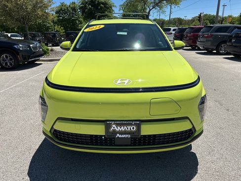 Used 2024 Hyundai Kona SEL FWD image 3