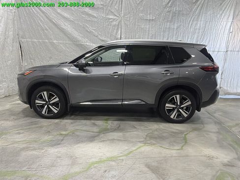Used 2023 Nissan Rogue Platinum w/ Platinum Premium Package AWD/4WD image 13