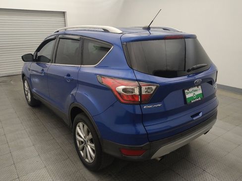 Used 2017 Ford Escape Titanium FWD image 5