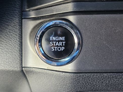 Used 2019 Toyota Tacoma TRD Off-Road RWD image 23