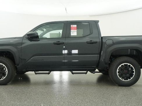 New 2026 Toyota Tacoma TRD Off-Road image 6