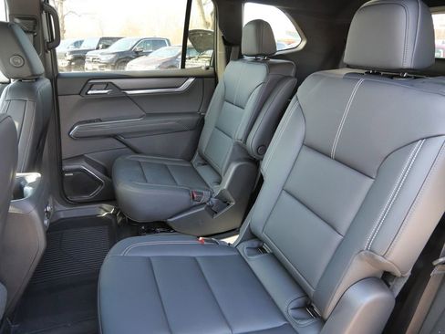 New 2026 GMC Acadia Elevation w/ Elevation Premium Package image 33