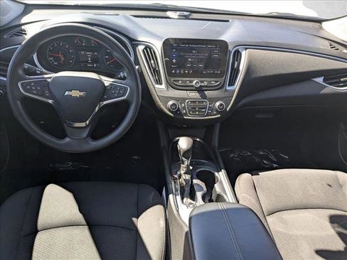 Used 2023 Chevrolet Malibu LT image 16