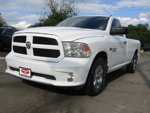 Used 2014 RAM 1500 Tradesman w/ Power & Remote Entry Group RWD image 3