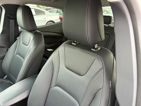 Used 2025 Ford Mustang Mach-E Premium image 16