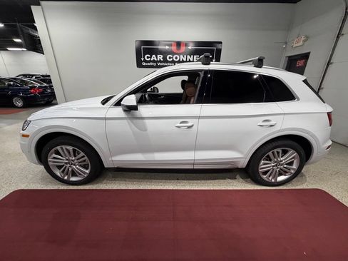 Used 2019 Audi Q5 Prestige w/ Prestige Package AWD/4WD image 18