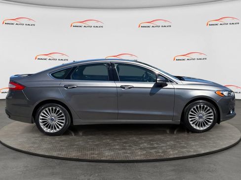 Used 2013 Ford Fusion Titanium w/ Titanium Driver Assist Pkg AWD/4WD image 6