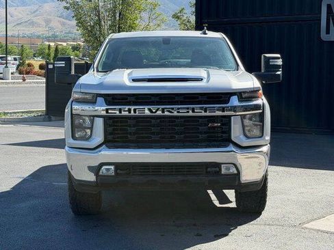 Used 2023 Chevrolet Silverado 2500 LT w/ Convenience Package AWD/4WD image 2