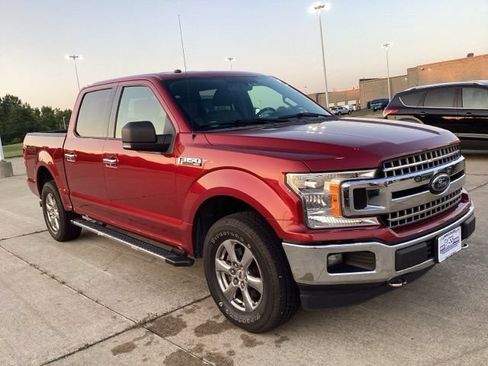 Used 2018 Ford F150 XLT w/ Equipment Group 302A Luxury AWD/4WD image 11