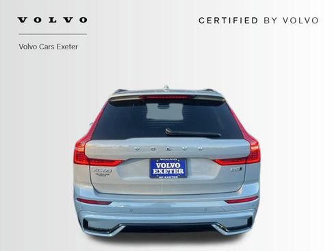 Certified 2025 Volvo XC60 B5 Plus image 8