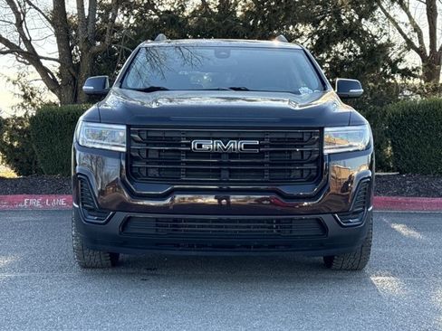 Used 2021 GMC Acadia SLE w/ Driver Convenience Package image 12