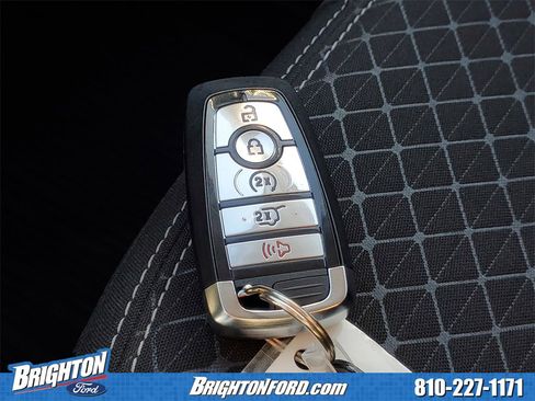 Used 2023 Ford Escape Active w/ Tech Pack #2 image 30