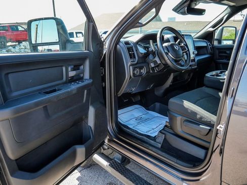 Used 2025 RAM 3500 Tradesman AWD/4WD image 29