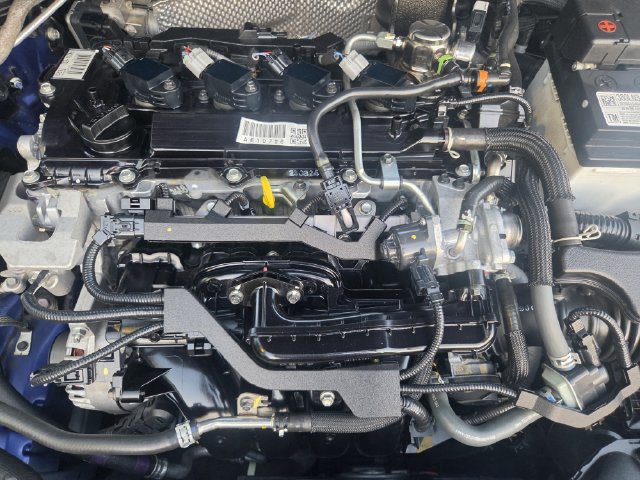 Used 2024 Toyota Corolla Cross LE FWD image 24