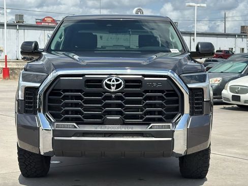 Used 2022 Toyota Tundra SR5 w/ TRD Off-Road Premium Package AWD/4WD image 8