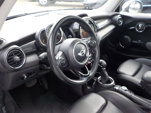 Used 2015 MINI Cooper S image 12