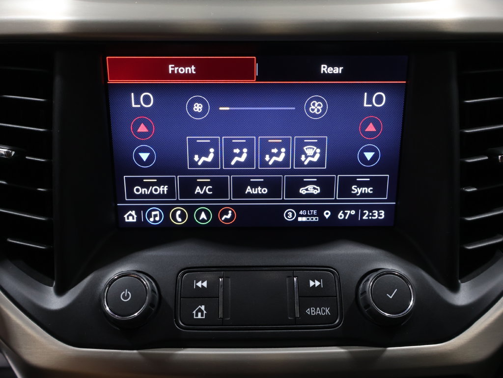 Used 2022 GMC Acadia Denali w/ Denali Ultimate Package AWD/4WD image 35