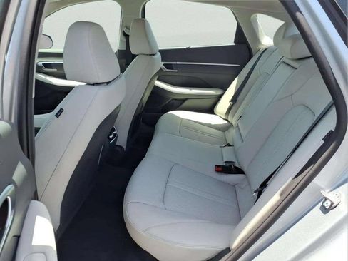 New 2026 Hyundai Sonata Limited FWD image 10