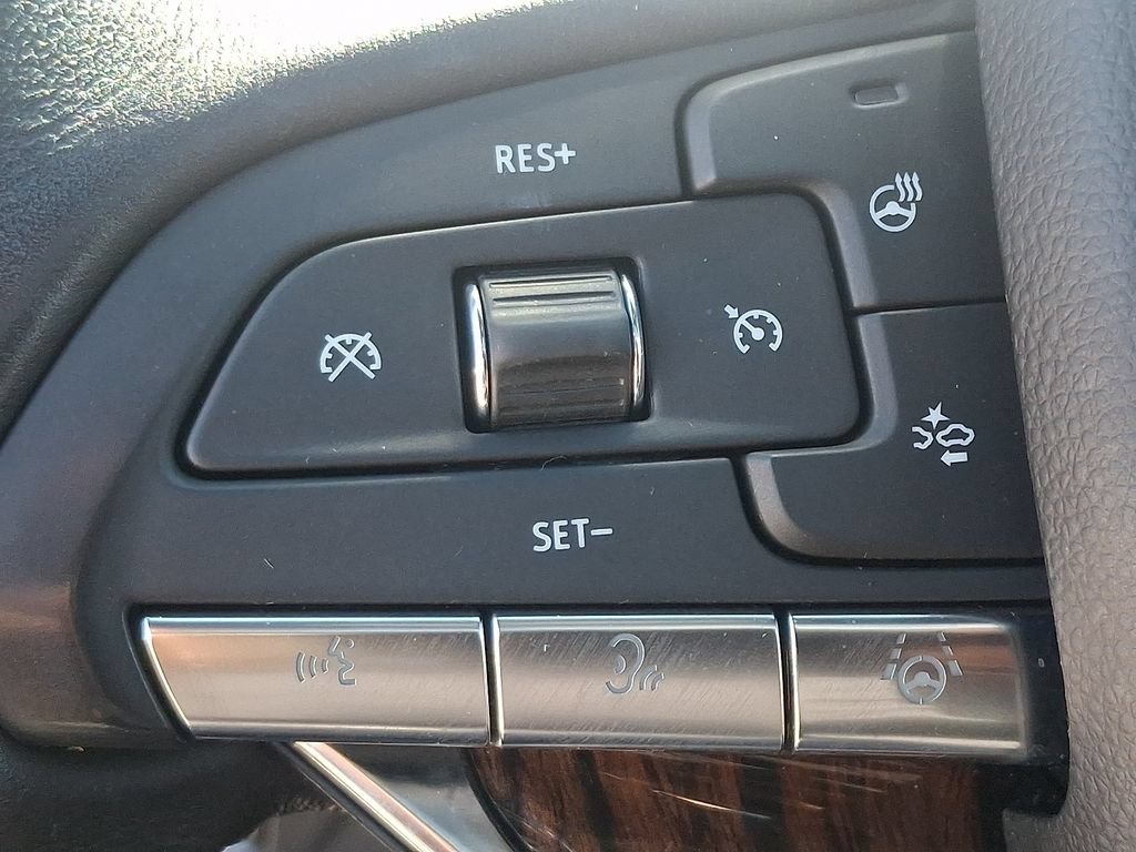 Used 2023 Cadillac Escalade Sport AWD/4WD image 24