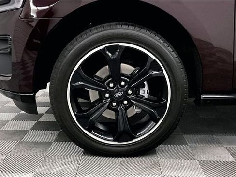 Used 2023 Ford Expedition Max Limited image 10