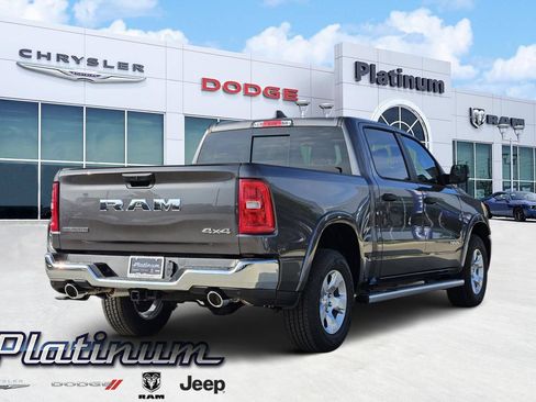 New 2026 RAM 1500 Big Horn AWD/4WD image 6