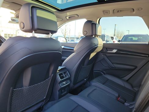 Used 2018 Audi Q5 2.0T Premium Plus w/ Premium Plus Package image 15
