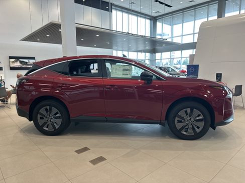 New 2025 Nissan Murano SL image 3