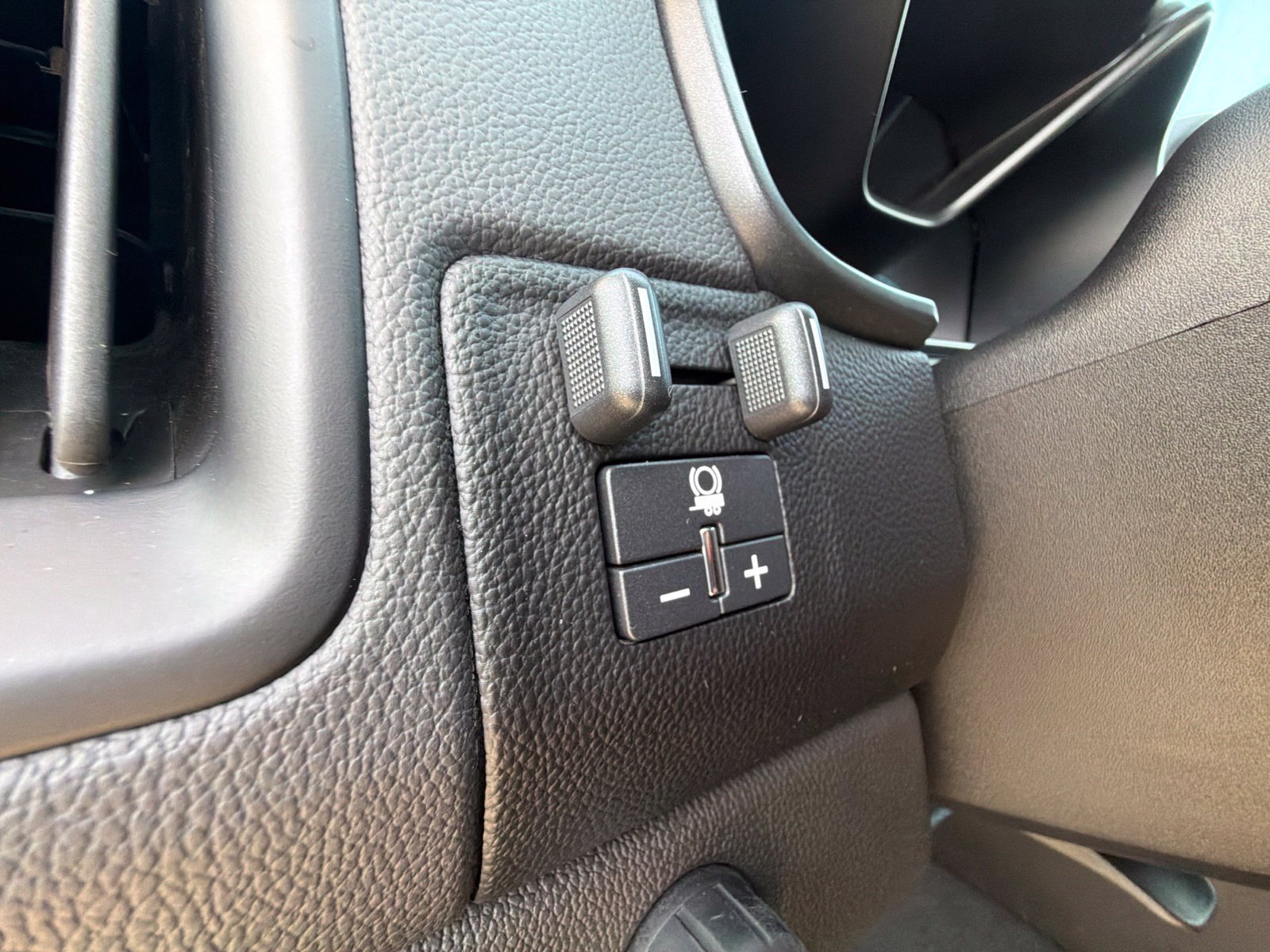 Used 2021 Chevrolet Colorado ZR2 AWD/4WD image 15