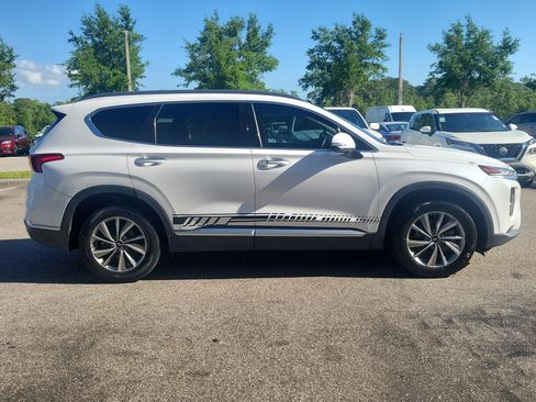 Used 2020 Hyundai Santa Fe SEL w/ Convenience + Premium Package FWD image 4