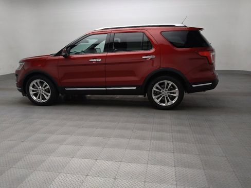 Used 2019 Ford Explorer Limited w/ Ford Safe & Smart Package FWD image 3