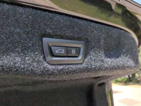 Used 2026 BMW 530i xDrive w/ Premium Package AWD/4WD image 42