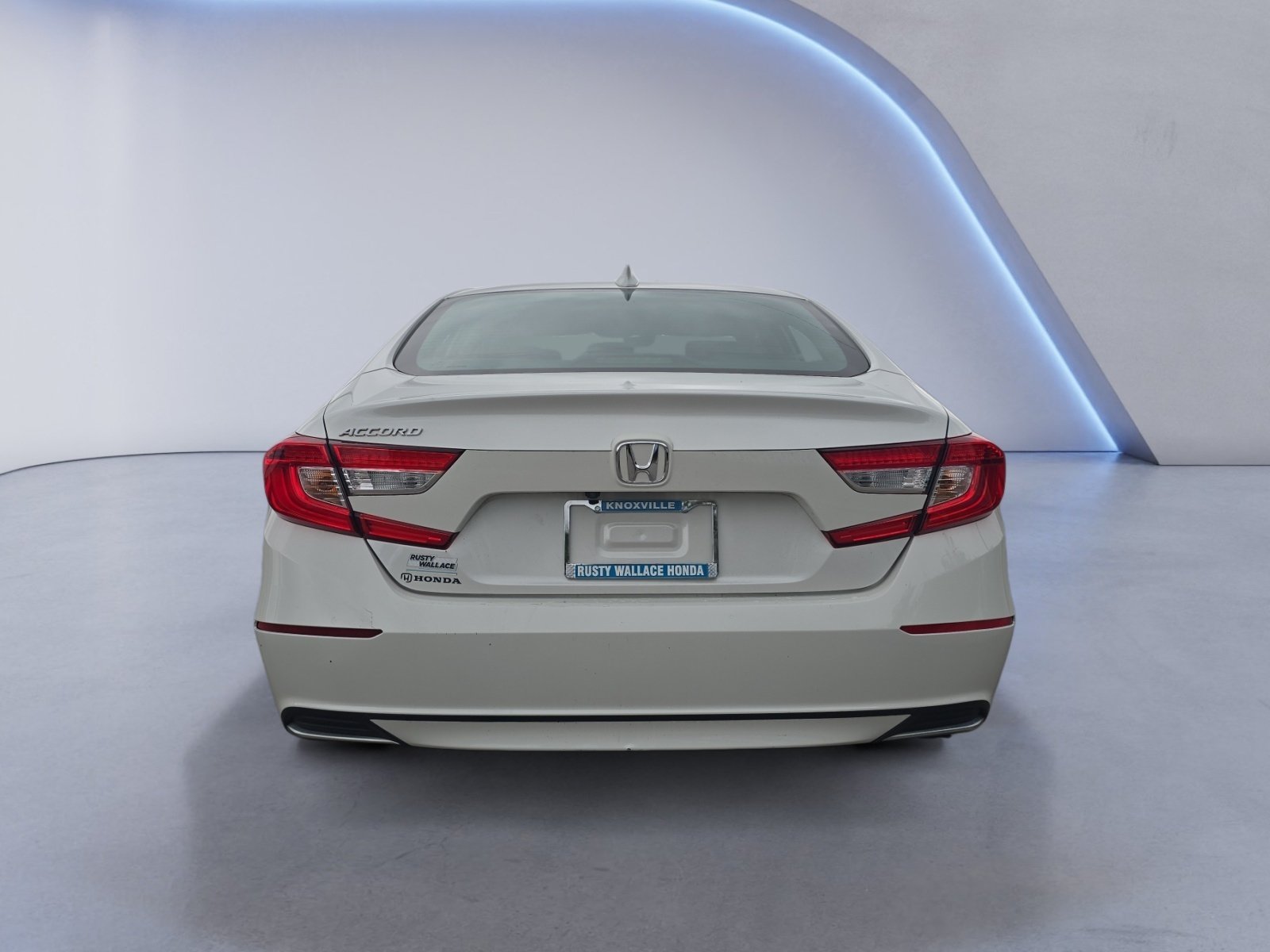 Used 2019 Honda Accord LX image 4