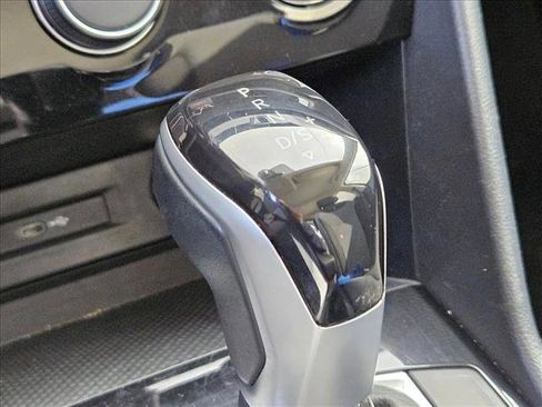 Used 2024 Volkswagen Taos S image 13