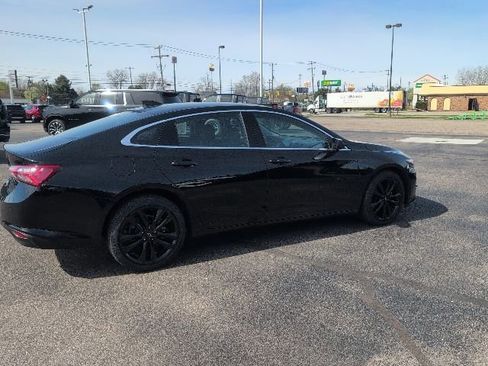 Used 2024 Chevrolet Malibu LT w/ Midnight Edition FWD image 7