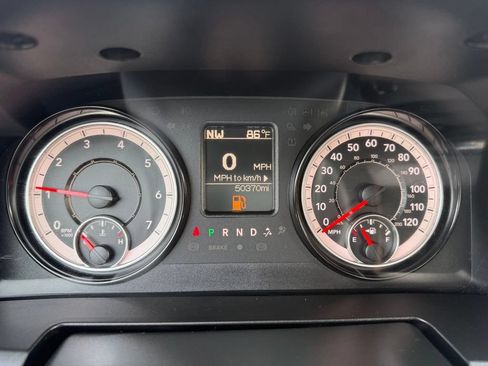 Used 2019 RAM 1500 Express AWD/4WD image 21