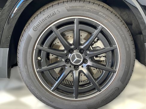 New 2025 Mercedes-Benz GLA 35 AMG AMG GLA 35 image 11