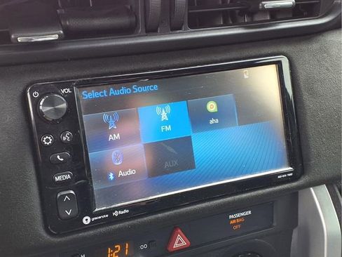 Used 2017 Toyota 86 RWD image 7